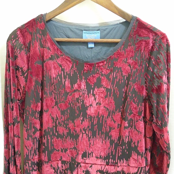 Red Velvet Burnout Mini Dress w/ Black Lining - Sz Large - Picture 3 of 8